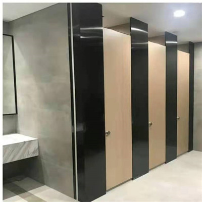 桂林全州洗手间隔断板厂 成品高度与挂墙板解析
