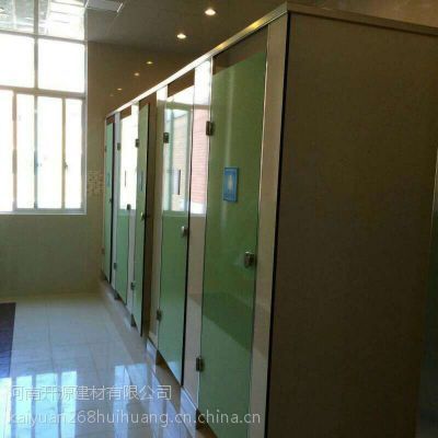 河南卫生间隔断门、钢板隔断与挂墙板选购指南及价格分析